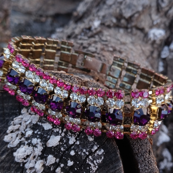 Rhinestone 💜 Amethyst 💞Crystal 💕 Bracelet - Picture 2 of 8